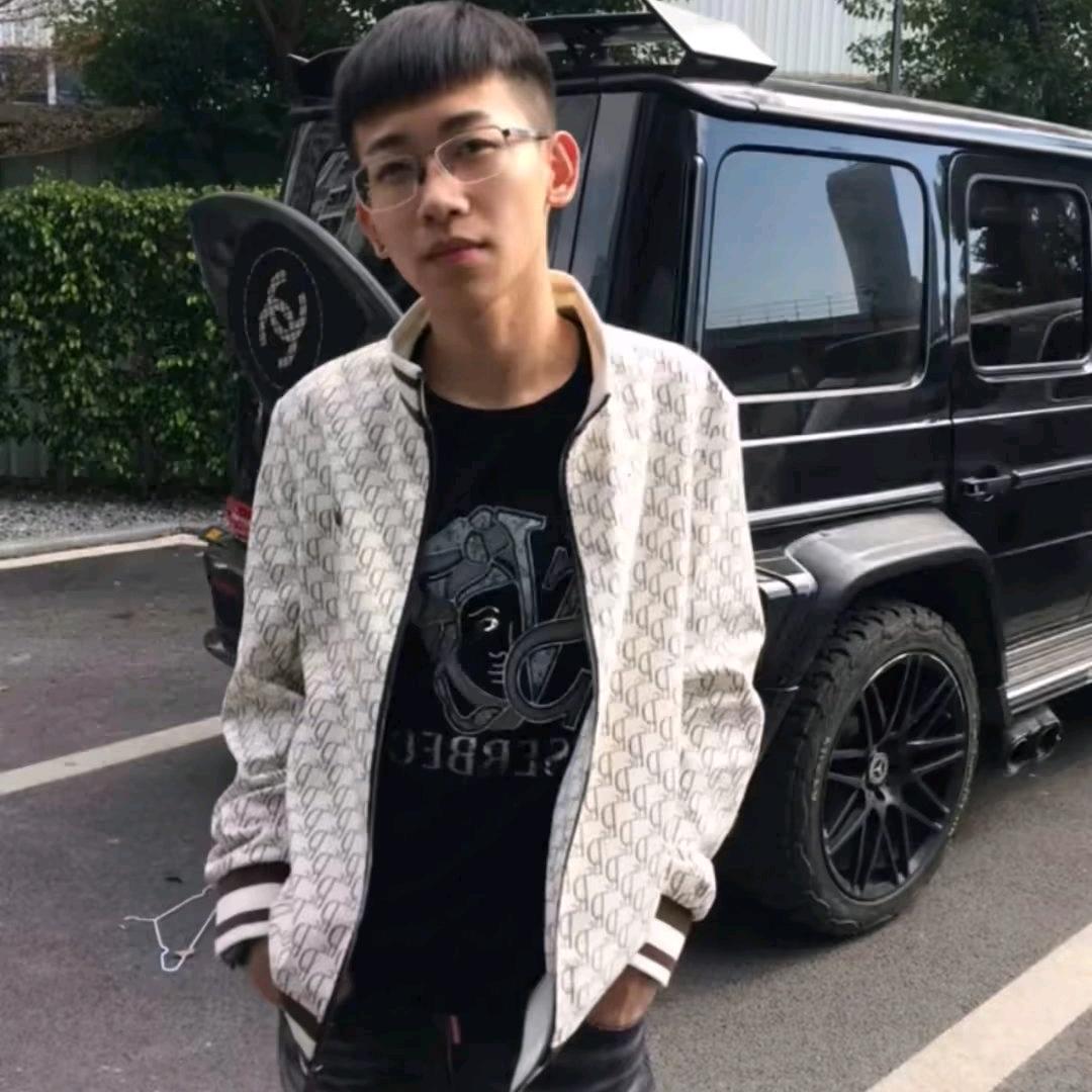 待我如初/.🎸