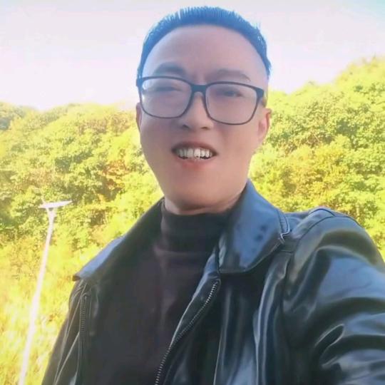 情人谷单身小巫
