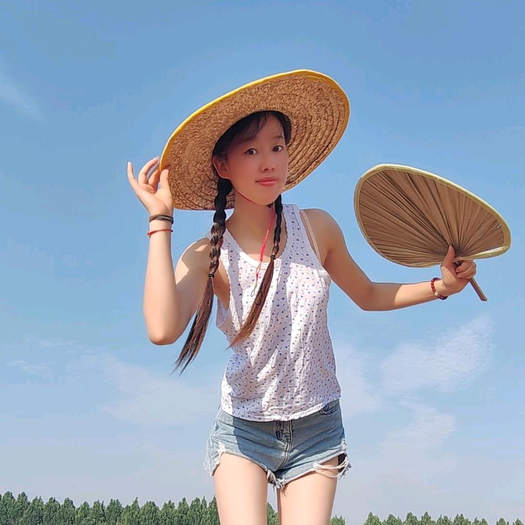 𝗟𝘂𝗰𝗸𝘆-宝儿🎀