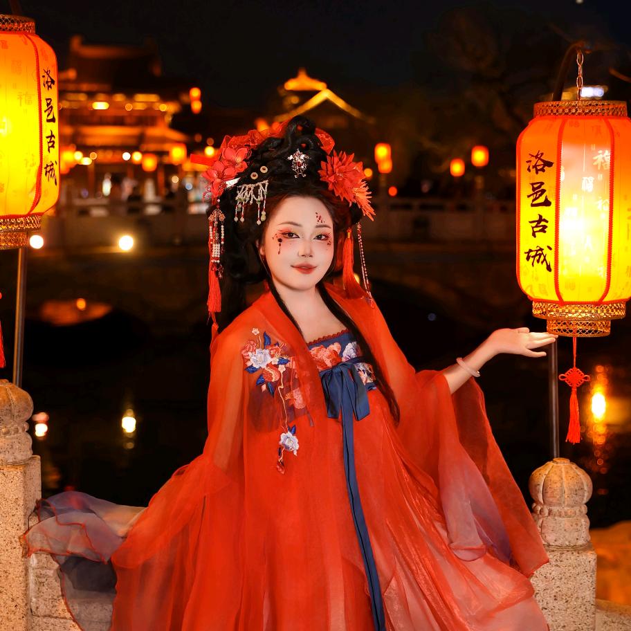 婉婷特色精品店