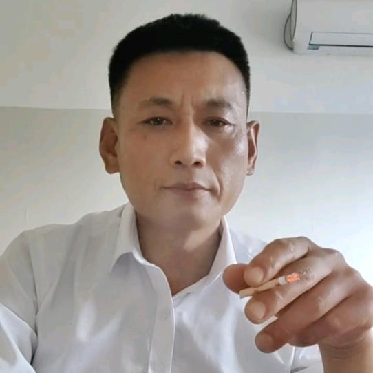 孟哥（菜煎饼）