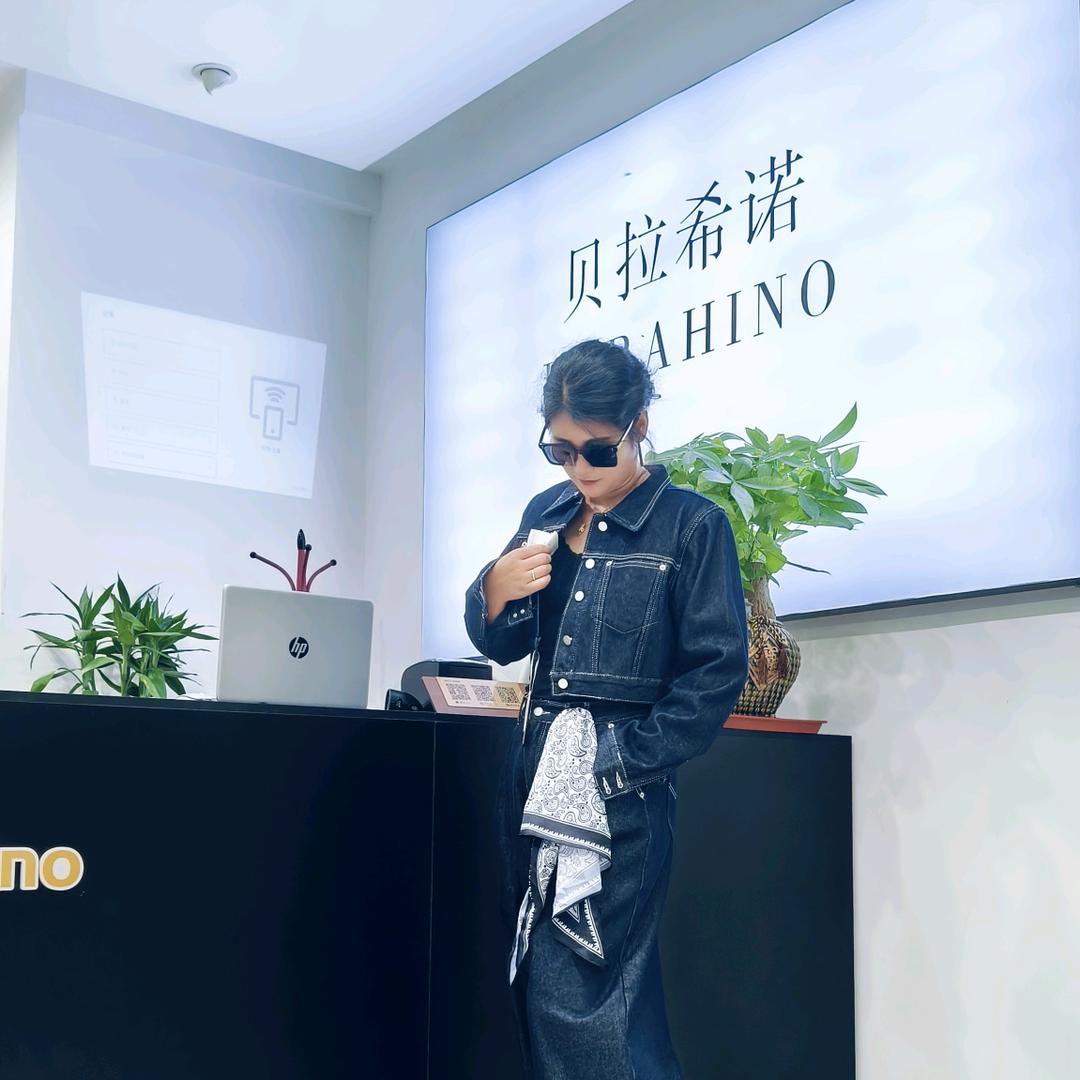 贝拉希诺  女装