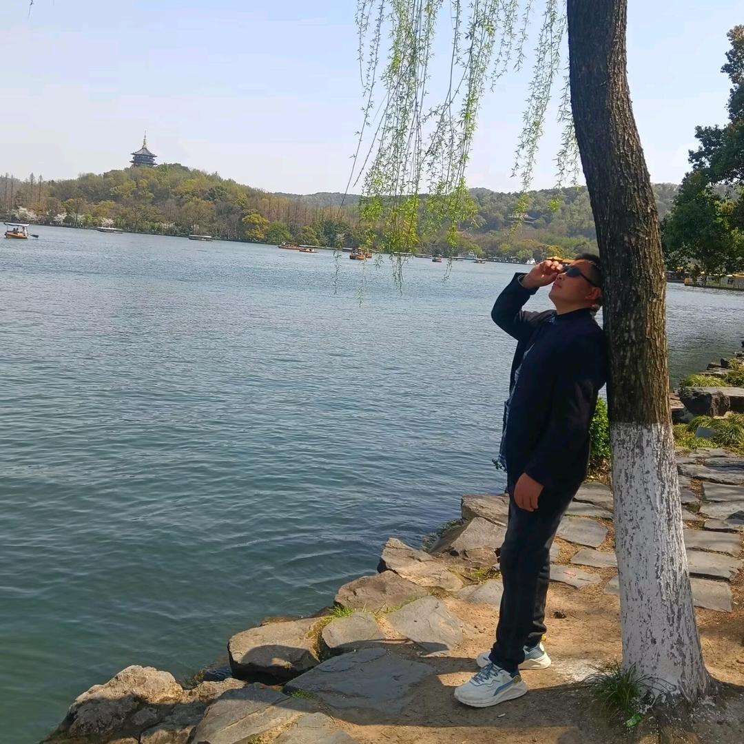 香希男