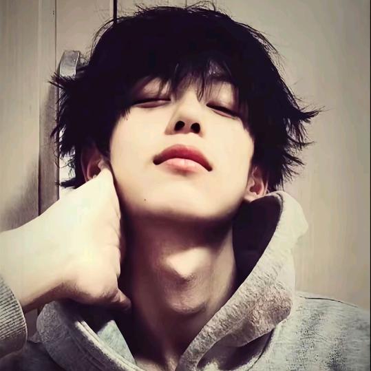 冷轩(υ . . υ) ❅·°