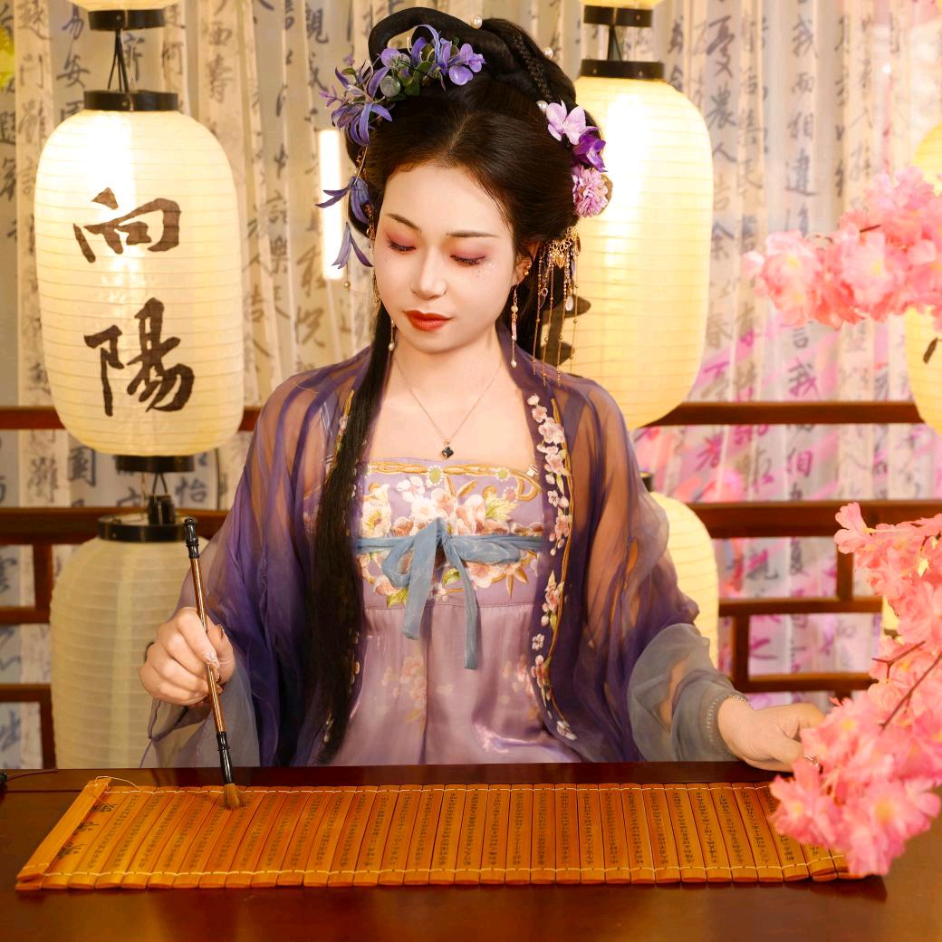 秋天的玫瑰.