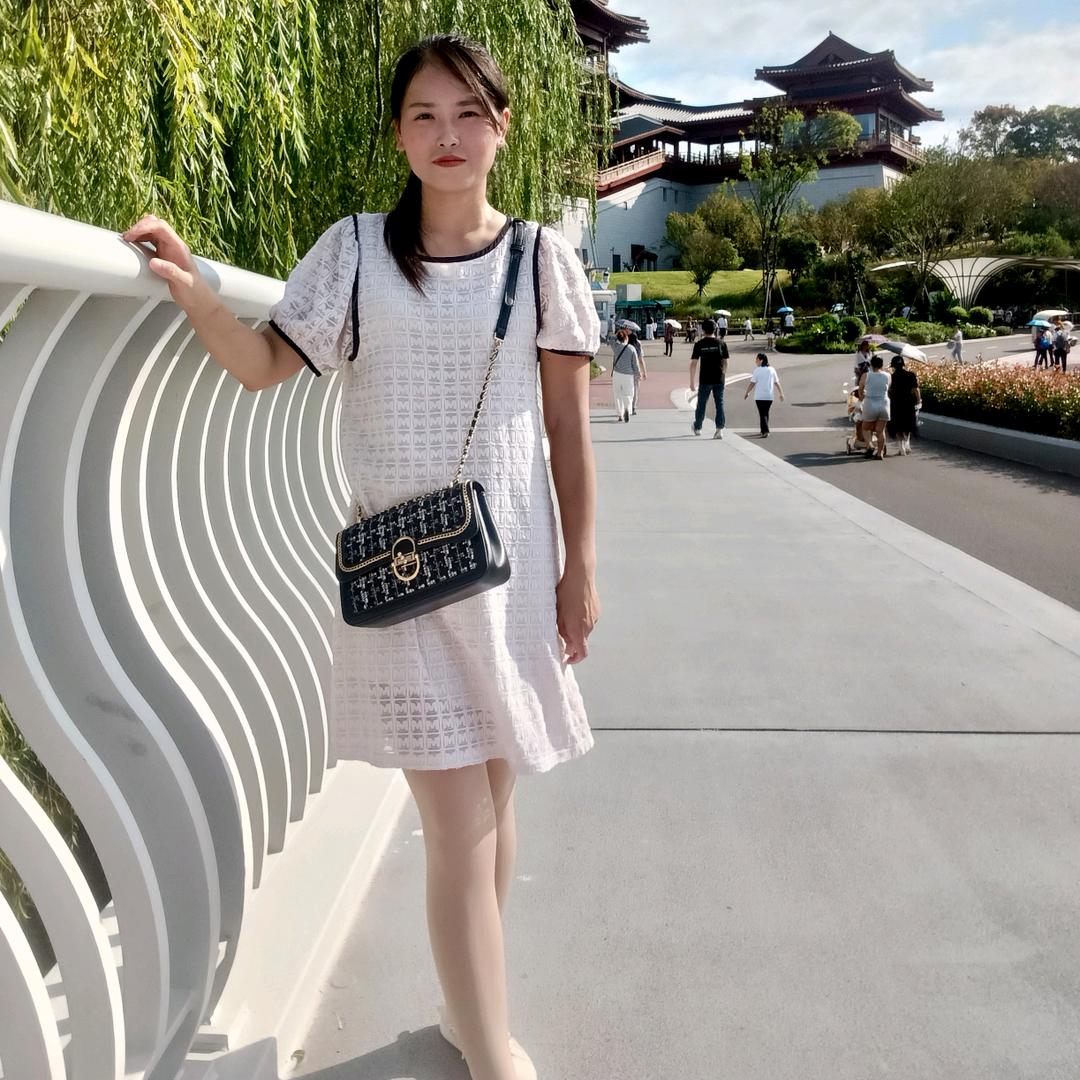 ᥫᩣ໌້ᮨ+ᥫᩣ໌້ᮨ=ᥫᩣ²