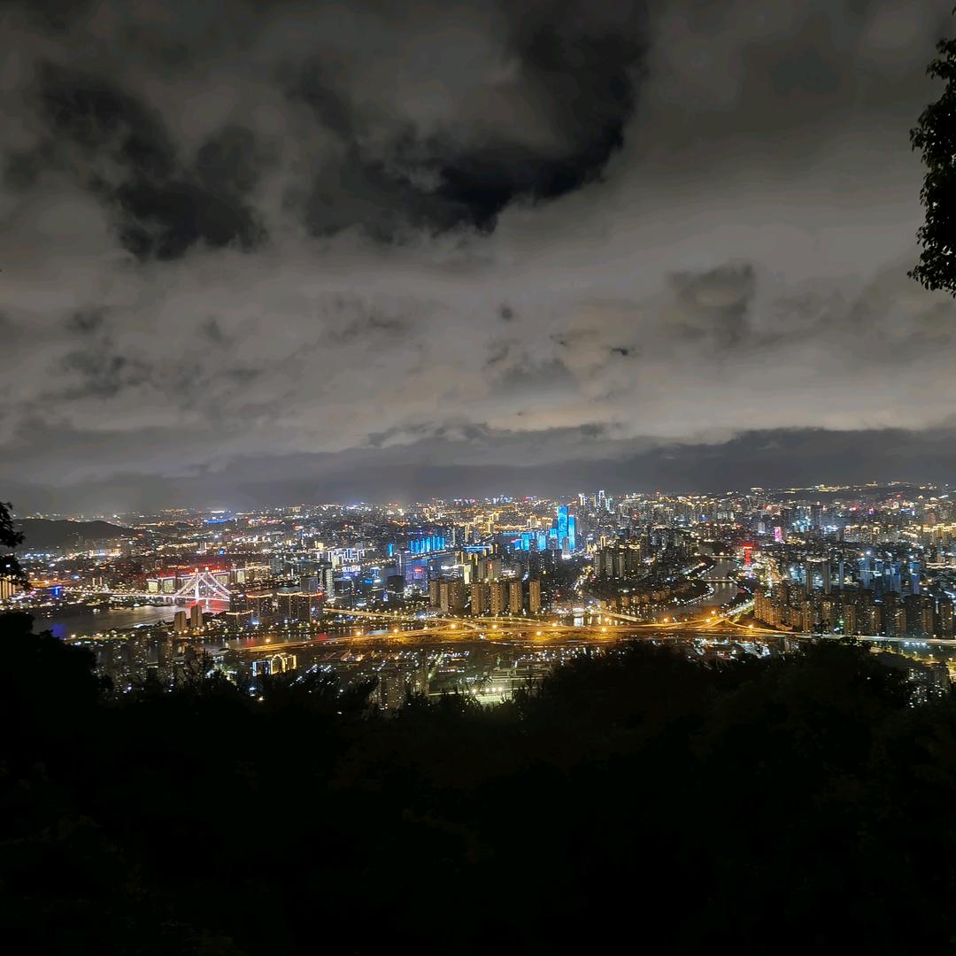 純爺們kisskisskiss花娘們