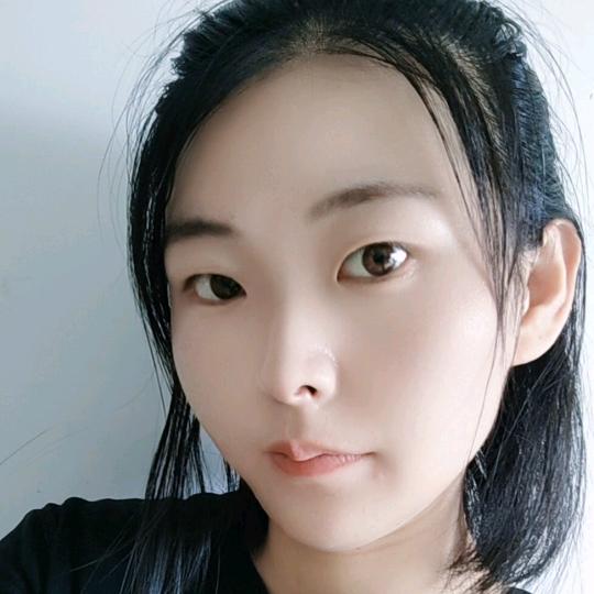 亚亚 早8点40开播