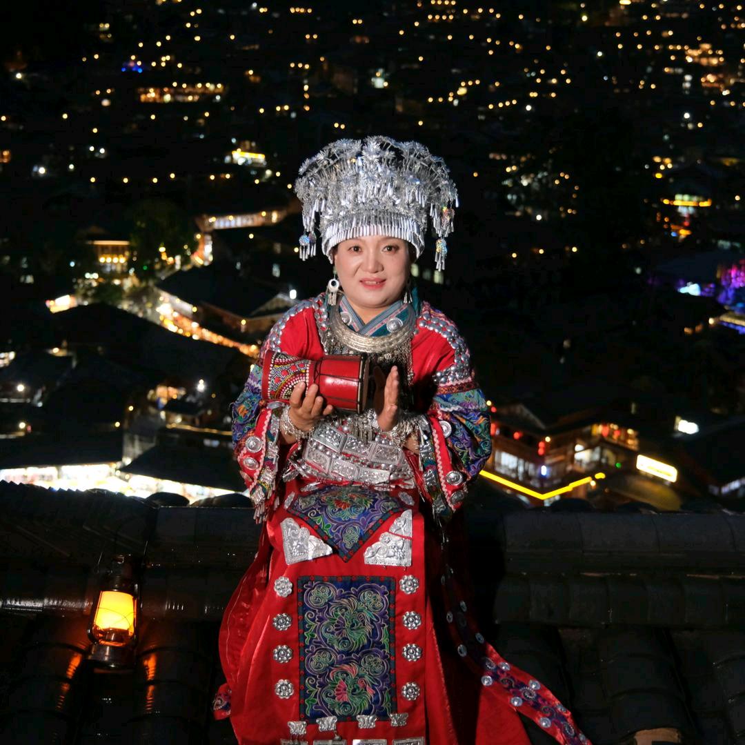 芒果   西塬钢材王姐