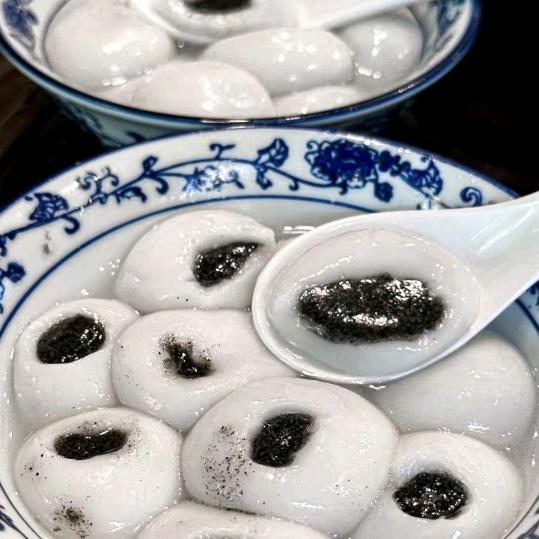 黑心芝麻小汤圆