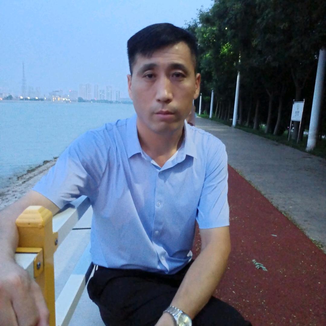 李东生