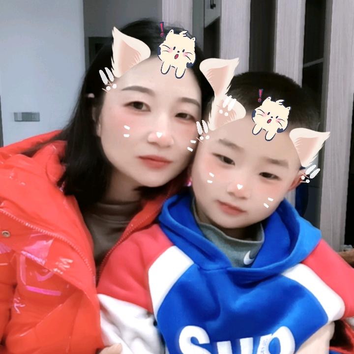 寒梅似雪