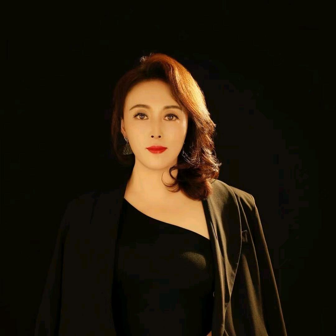 @养牛女王-初姐