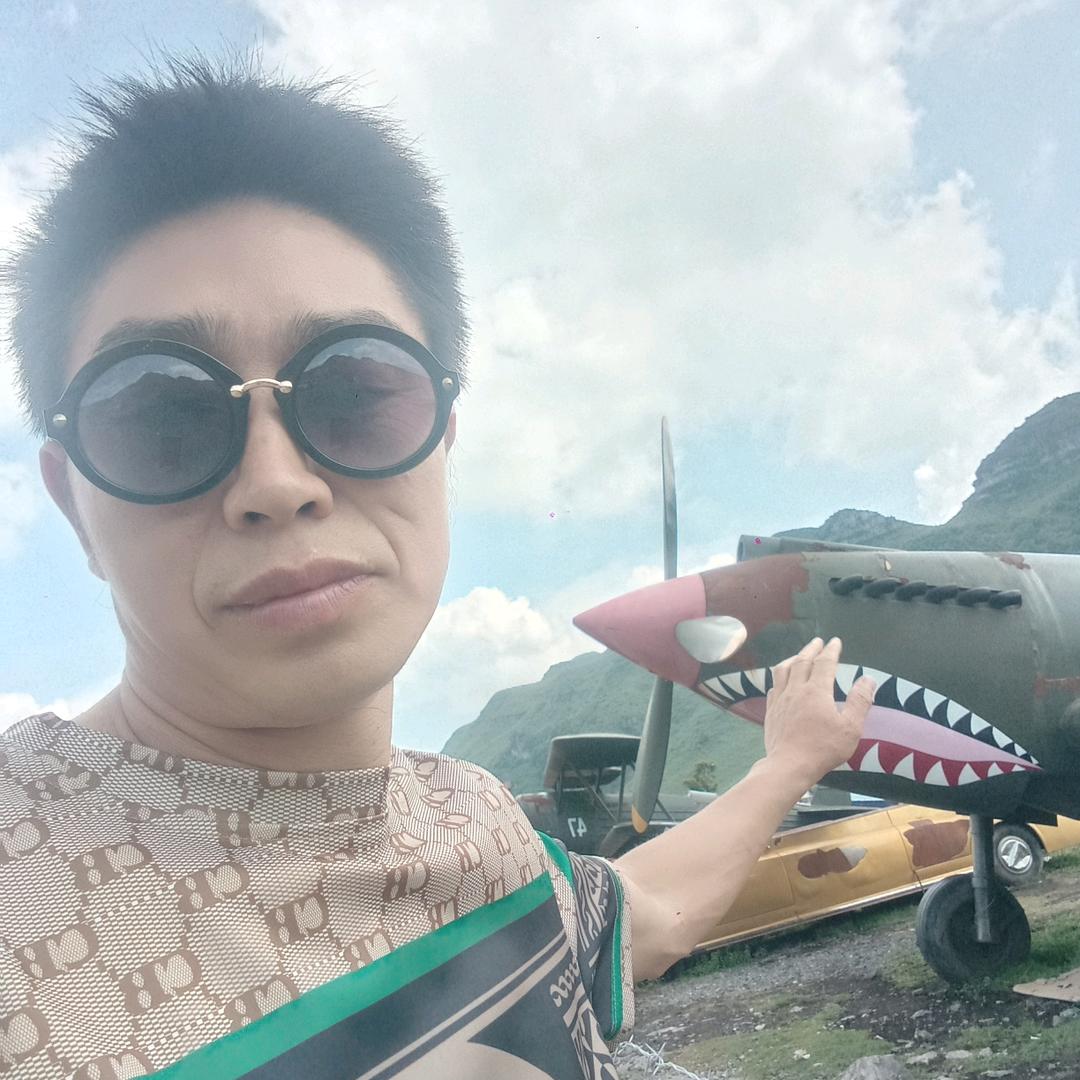 李志斌