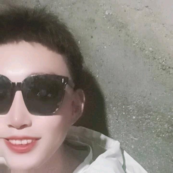 随   缘