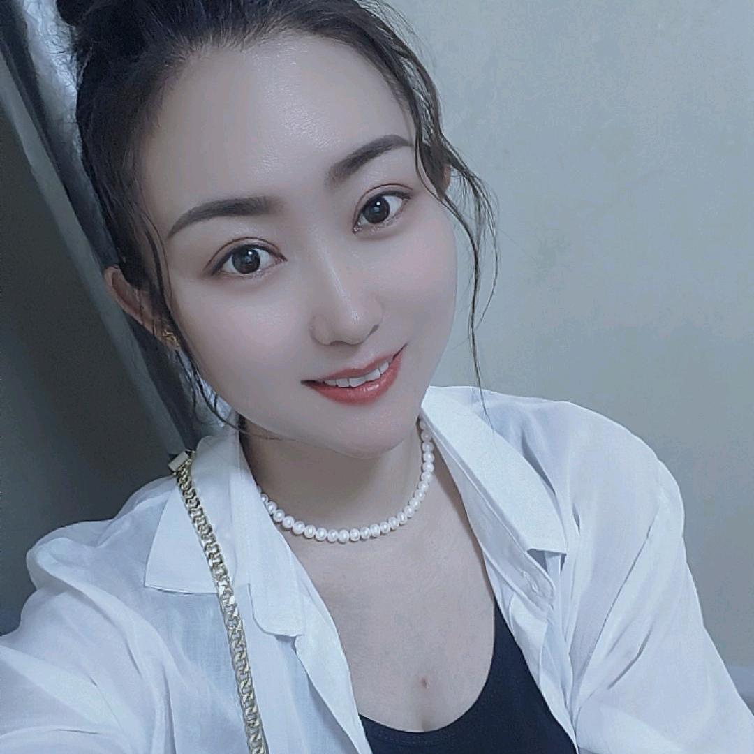 在芳草湖开凉皮店的星星