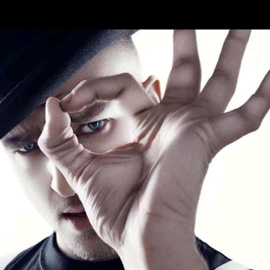 不发脾气～只发财💰