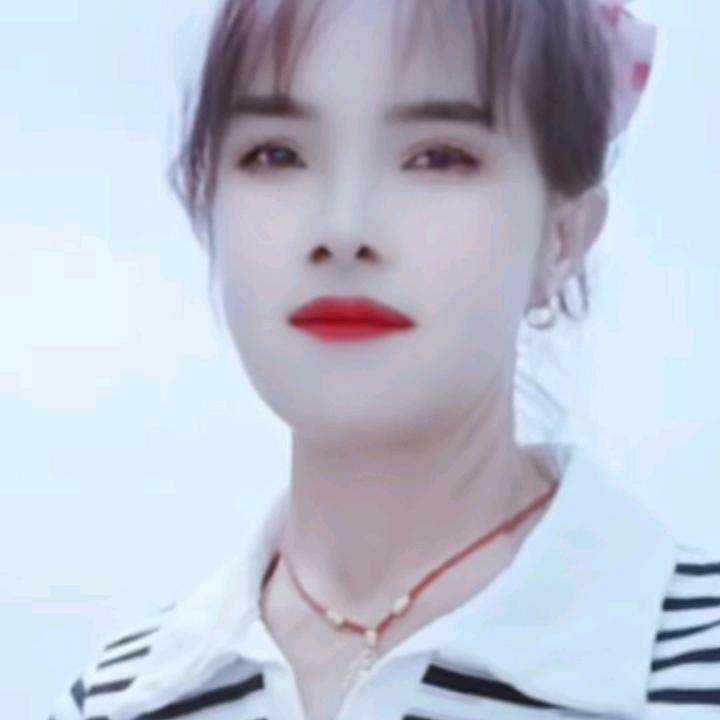 黄芬