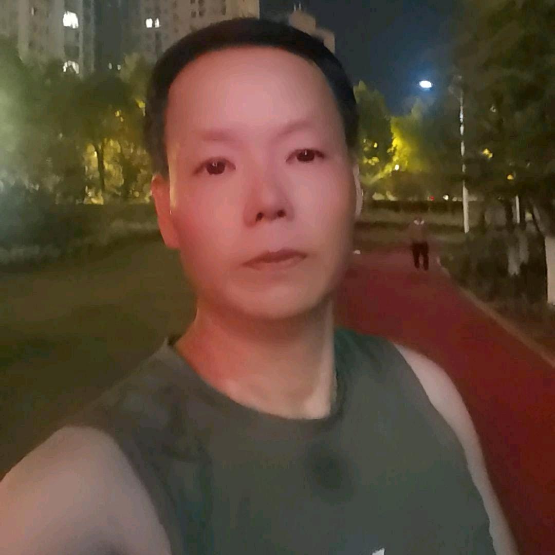 幸运猪八戒爱跑步🏃🏃🏃