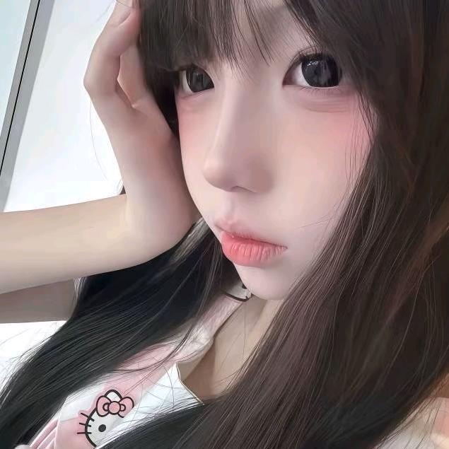小菲叽 ^