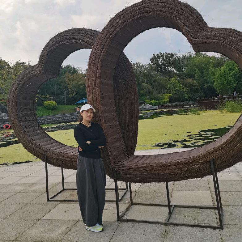 黄大小姐
