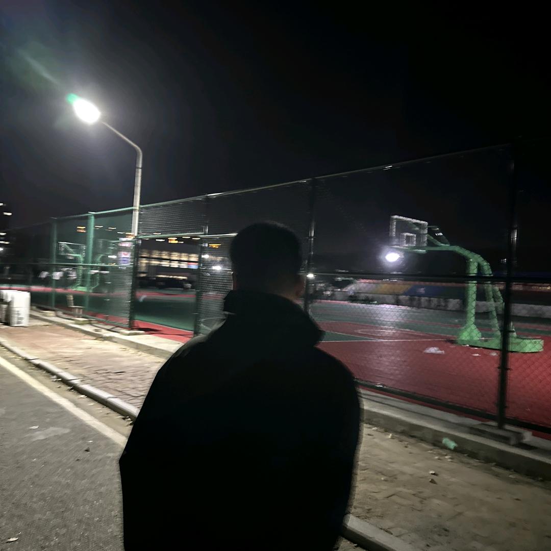 东 方树叶🍃.