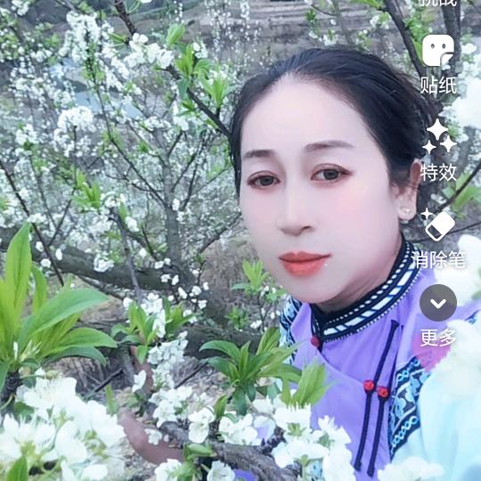 民族布依族服装订做