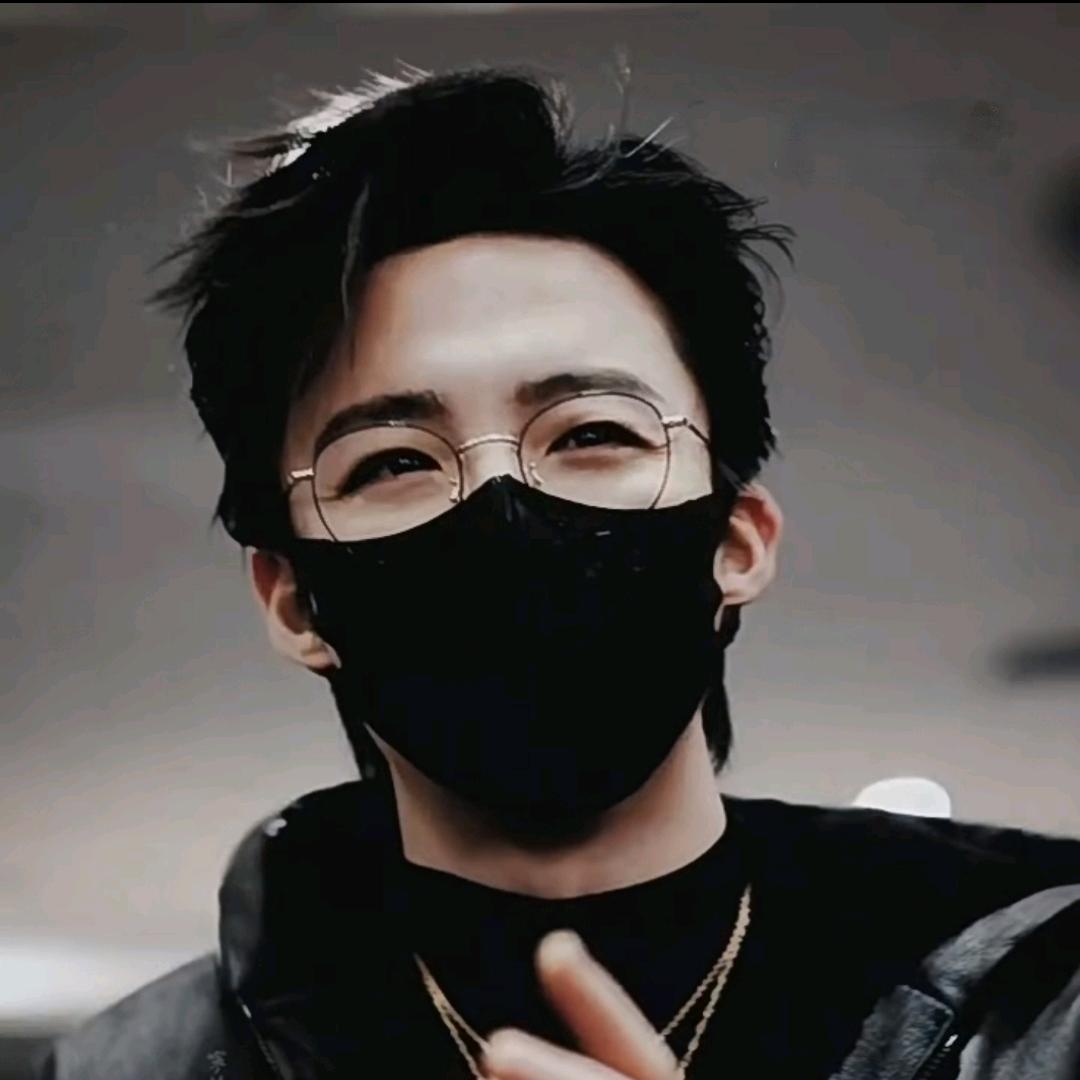 宁安茹（大棚里一颗快乐的小草莓）