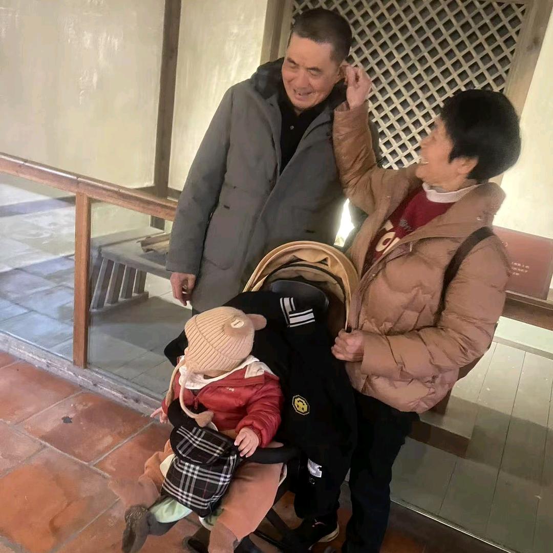 一颗小星星亮晶晶