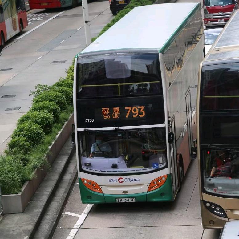 一辆城巴793
