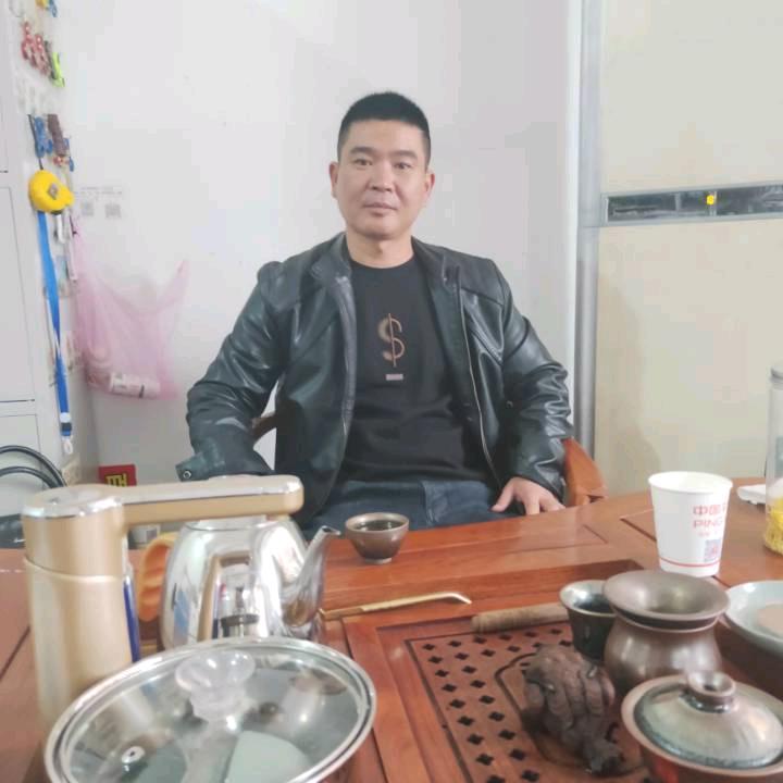 拼命哥嗨起来