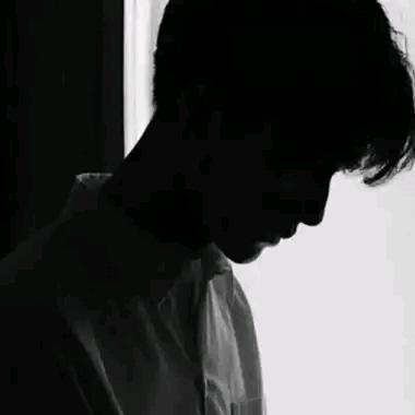 柒叔有点冷