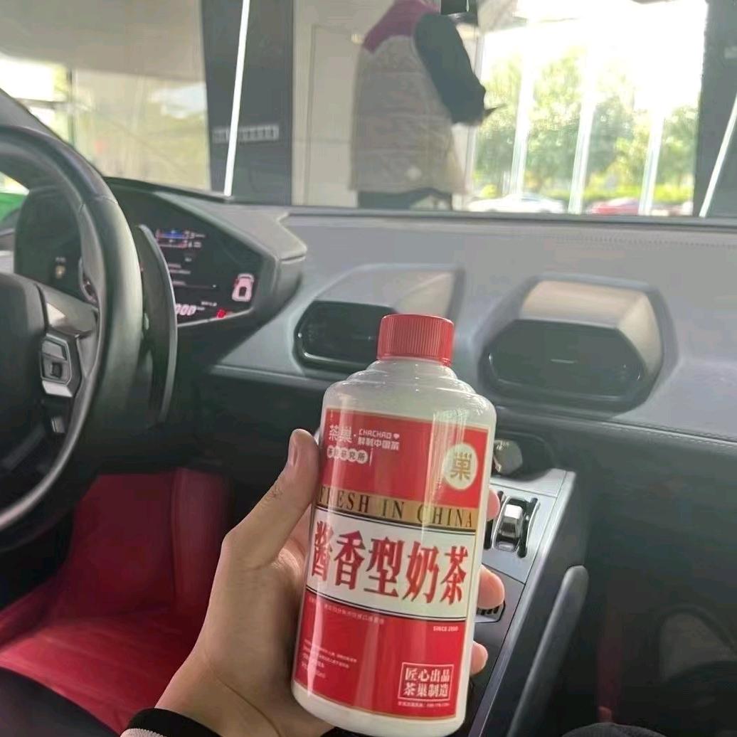 散养小奶狗