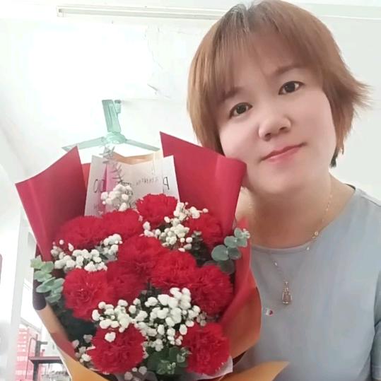 冰淇淋奶茶胖妹