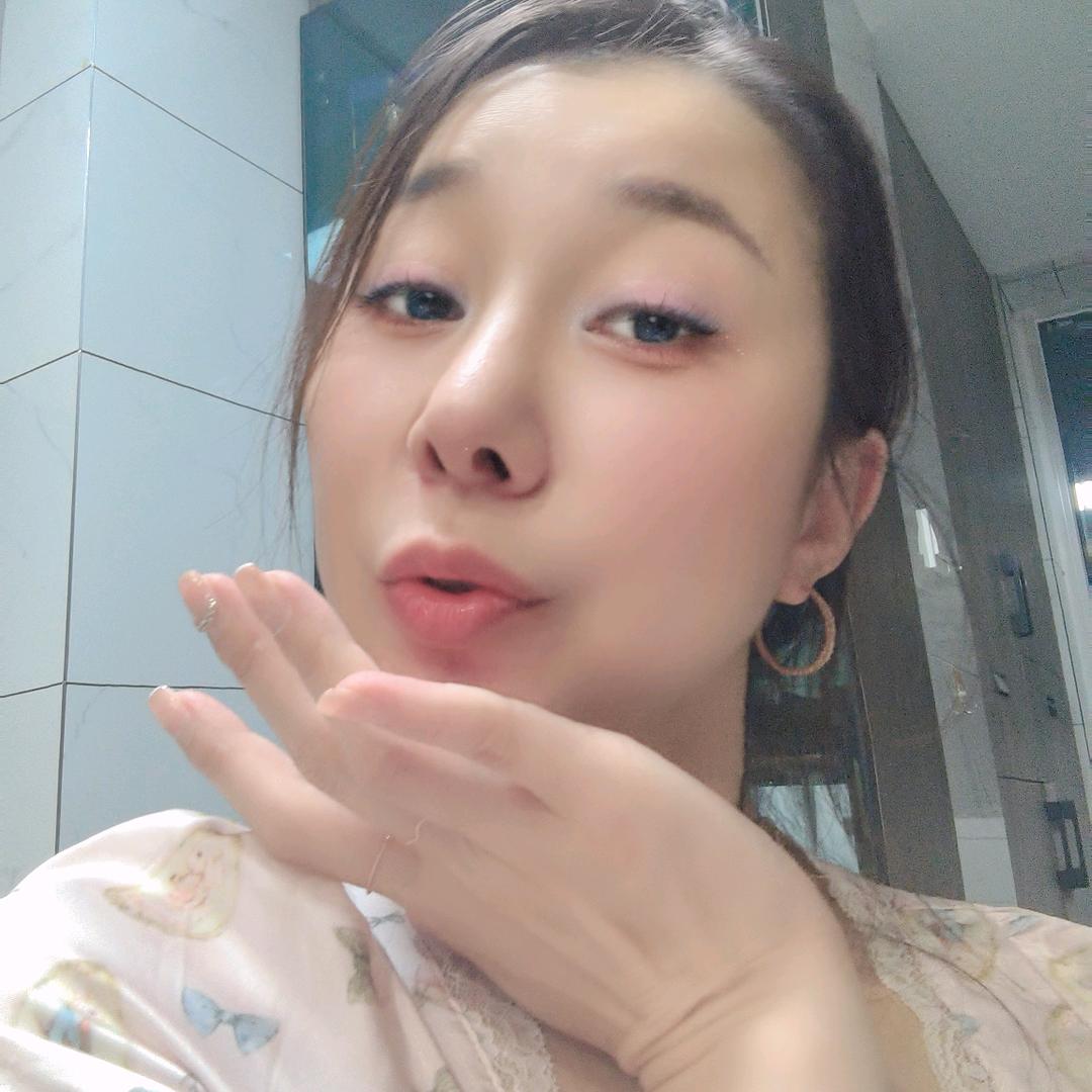Dannie♣️다니~ 🌸