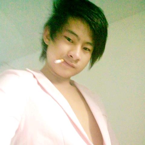 㣻罖