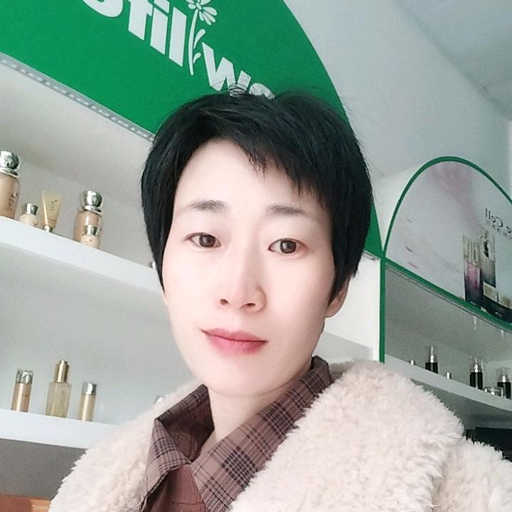 黄