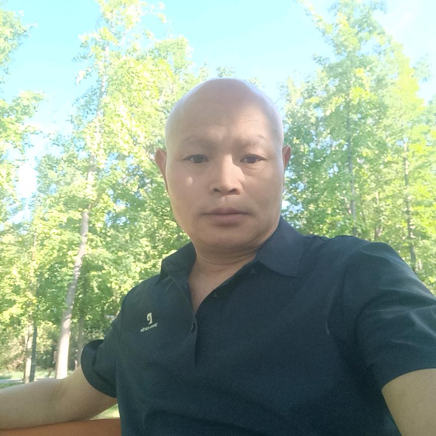 鹿邑爷们在洛阳