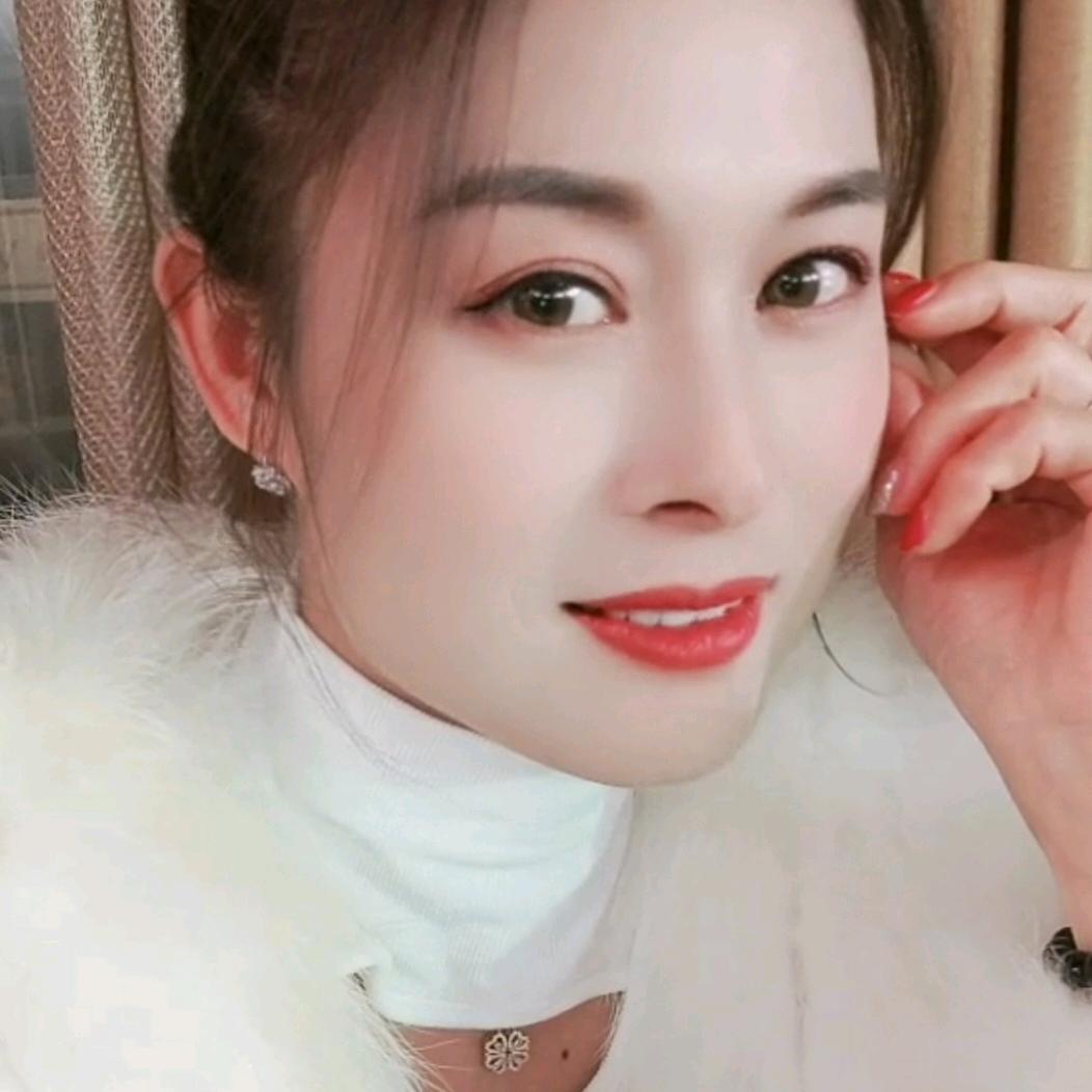 @ 💞枝枝 ✨♥(｡￫v￩｡)♥