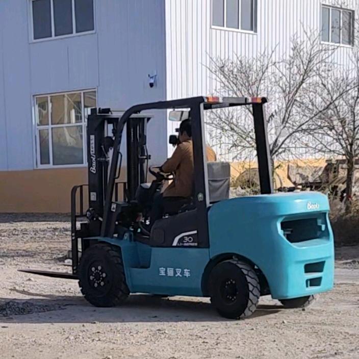 库车博创叉车经营部叉车维修出租出售