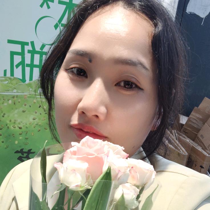 承诺是沧桑的谎言