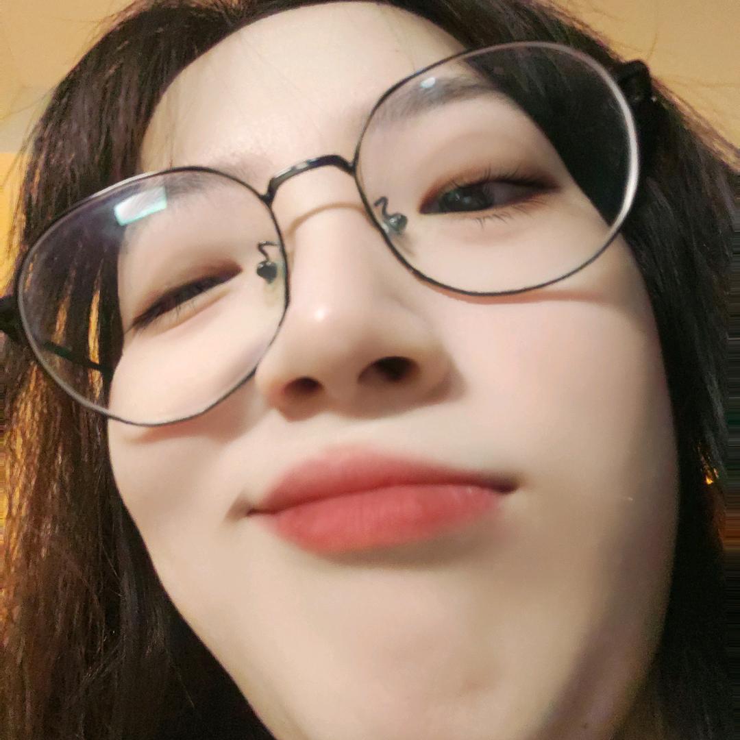 优酱是啾啾小蝴蝶的狗🥟