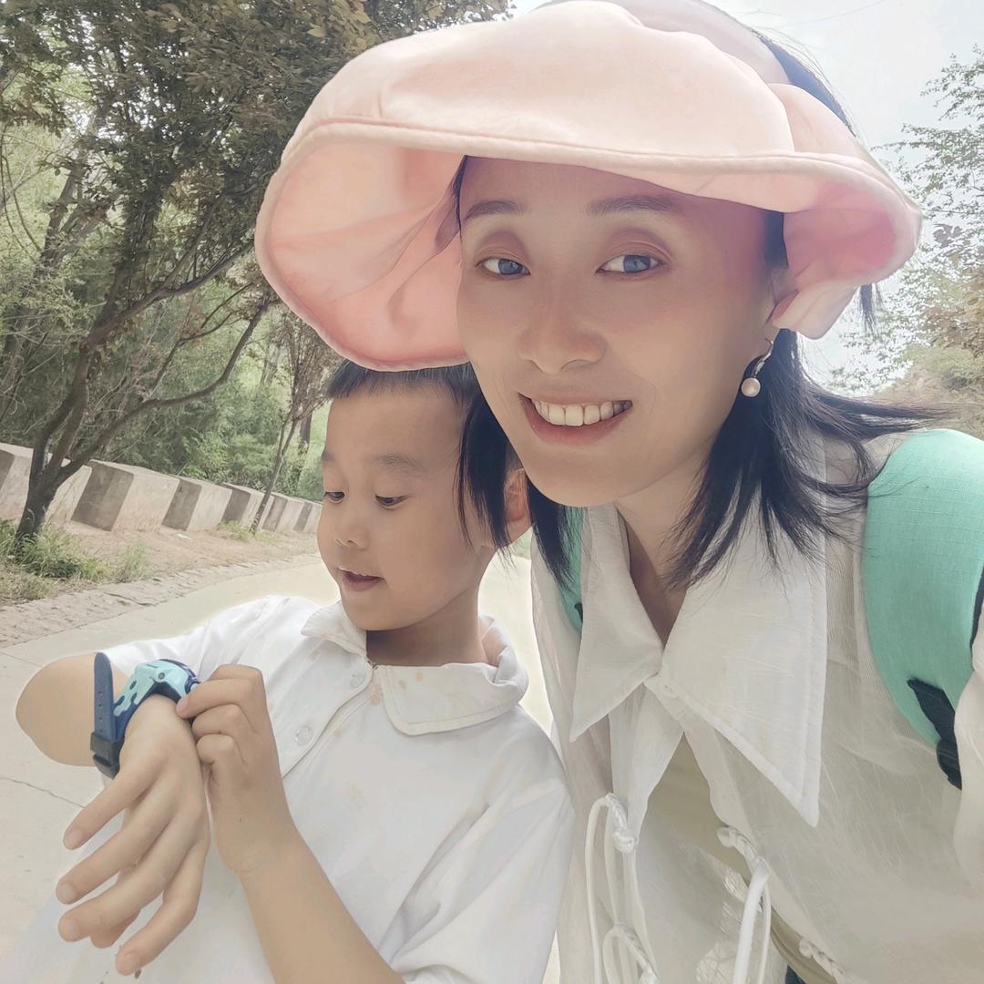 容君