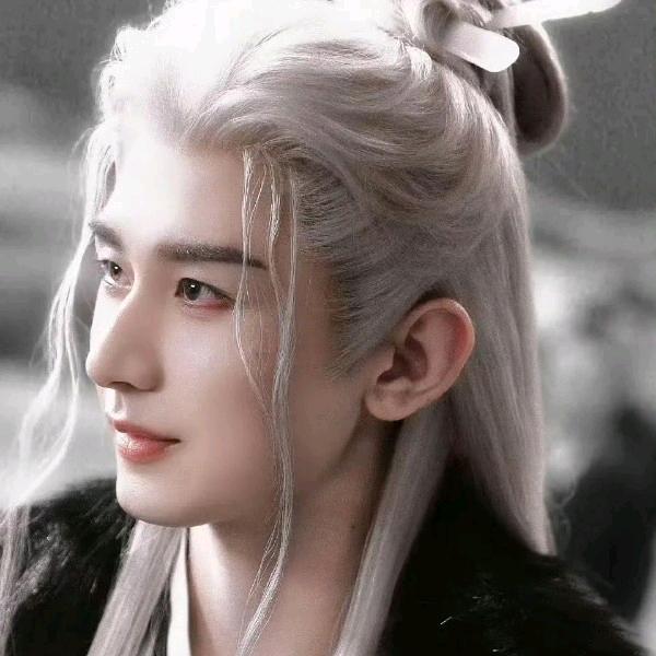 星朗头像