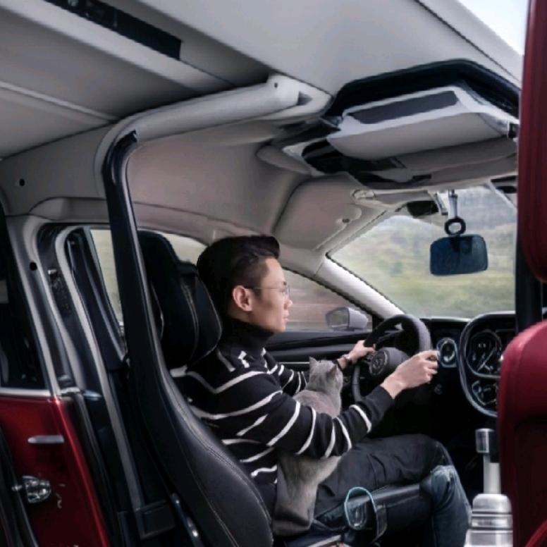 强🍷〈红白蓝〉