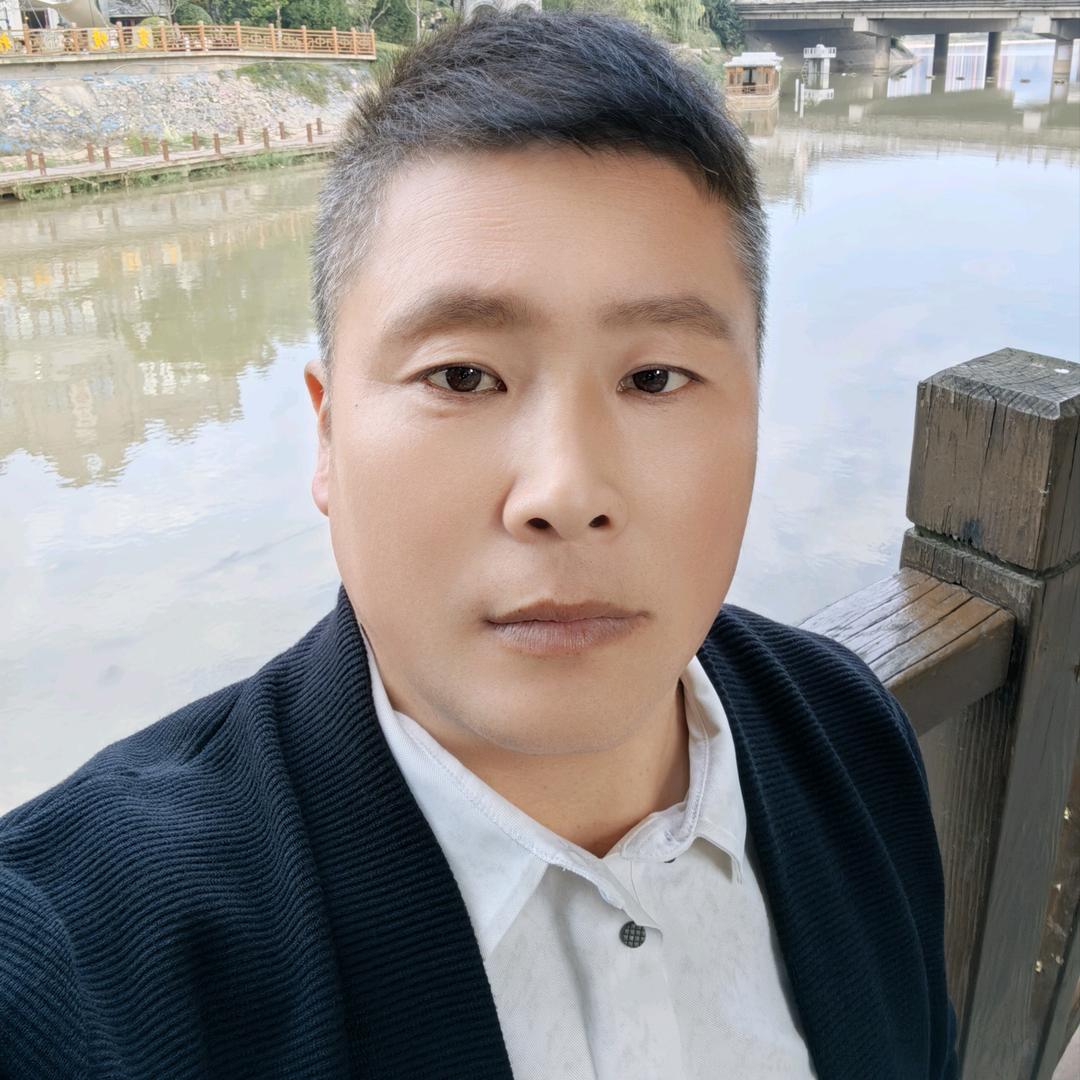 风雨赶路人