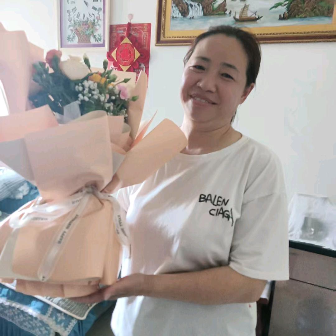 凤丽
