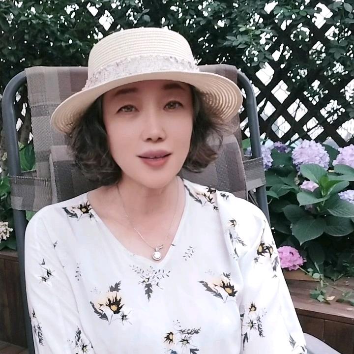 王袖谕《互宠》