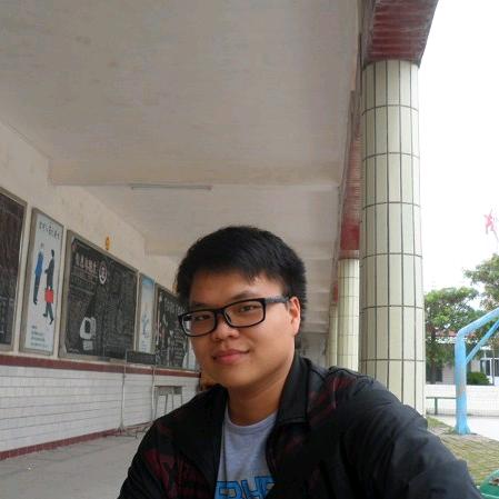 努力上岸的肥仔