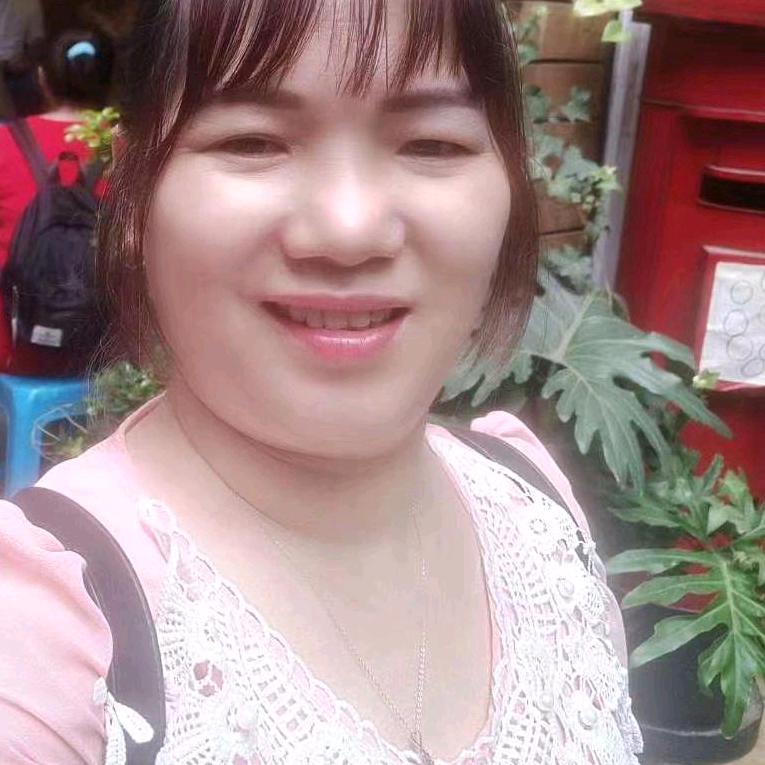 英子